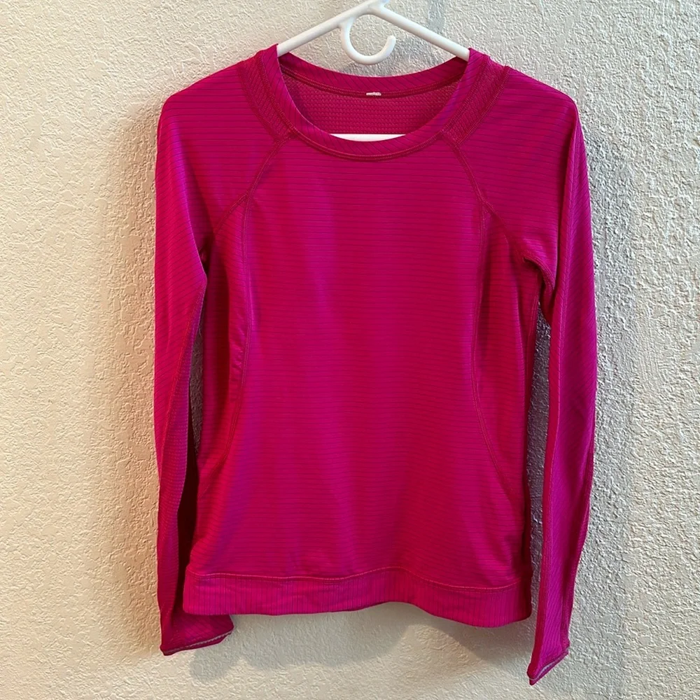 Lululemon Run For Gold LS - Picture 3 of 10